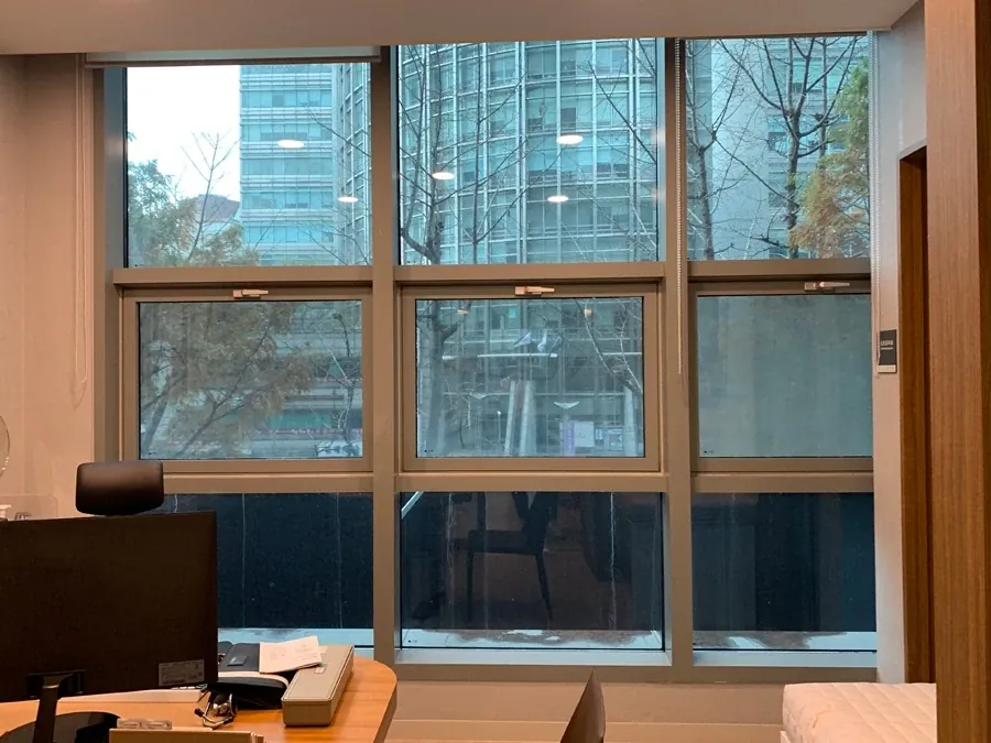 경기 부천 상가건물 통유리 대형건물썬팅 시공 전 모습