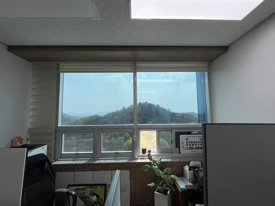 경기 구리 상업용 빌딩 통유리 대형건물썬팅 시공 전 모습
